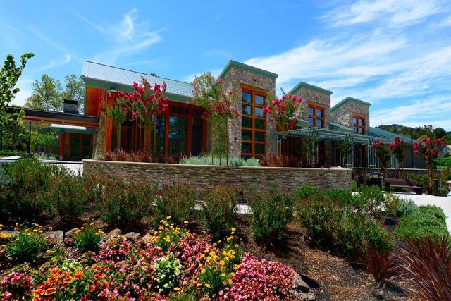 1708 Oakmont Dr 1, Walnut Creek, CA 94595