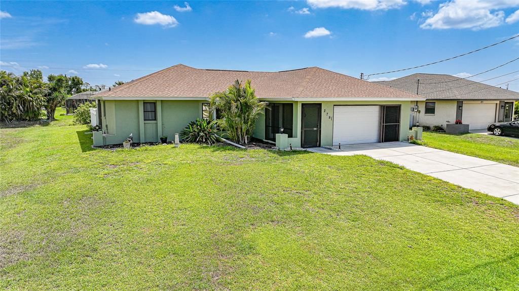 279 MARK TWAIN LANE, Rotonda West, FL 33947