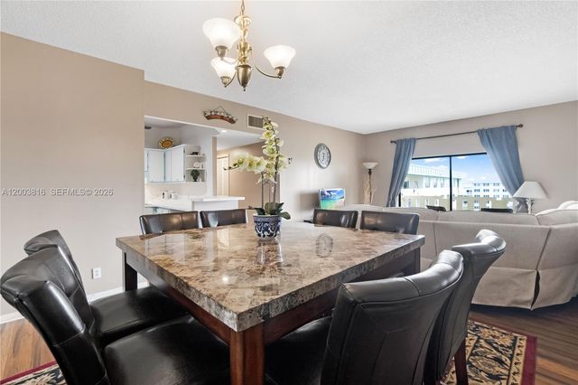 4330 Hillcrest Dr 1017 1017, Hollywood, FL 33021