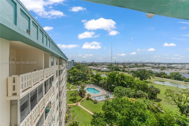 4330 Hillcrest Dr 1017 1017, Hollywood, FL 33021