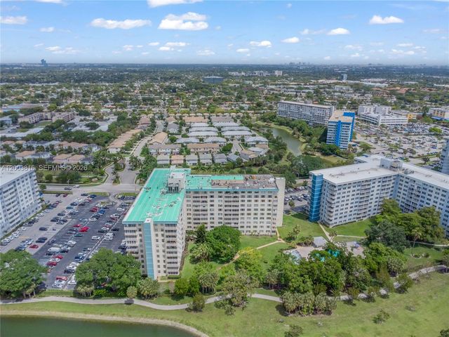 4330 Hillcrest Dr 1017 1017, Hollywood, FL 33021