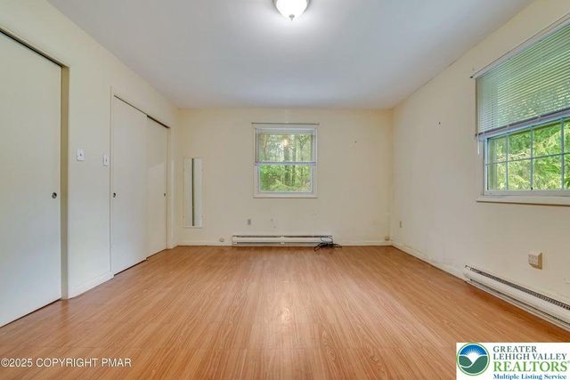 129 Winona Road, Mount Pocono Boro, PA 18344