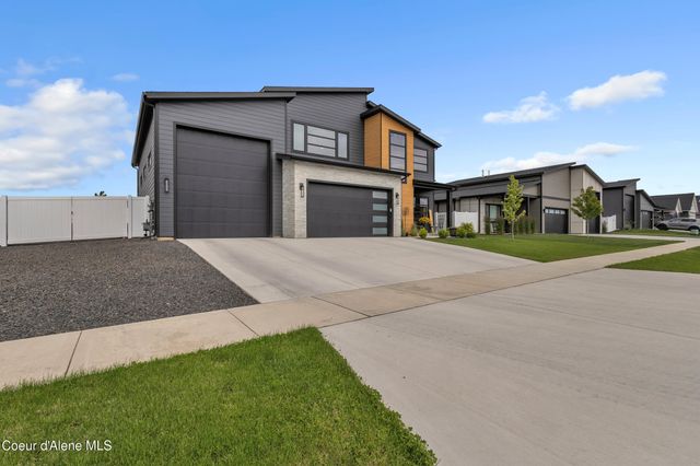 12928 N Krauss Cir, Rathdrum, ID 83858
