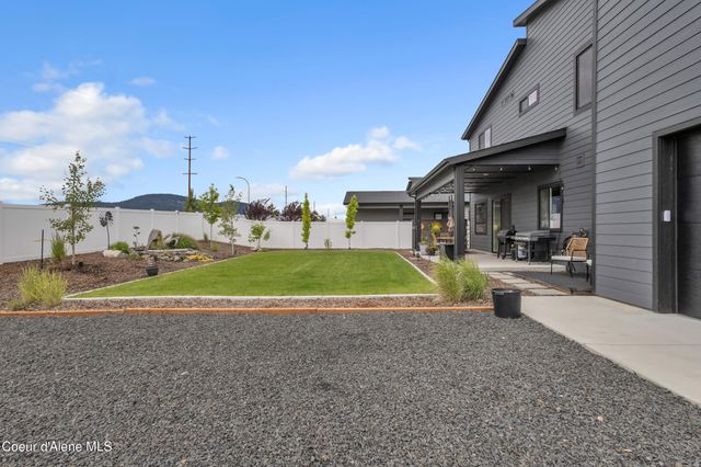 12928 N Krauss Cir, Rathdrum, ID 83858