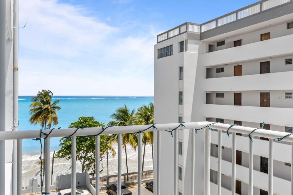 Image 11 of property listing at 3409 AVE. ISLA VERDE 501, Carolina, PR 00979