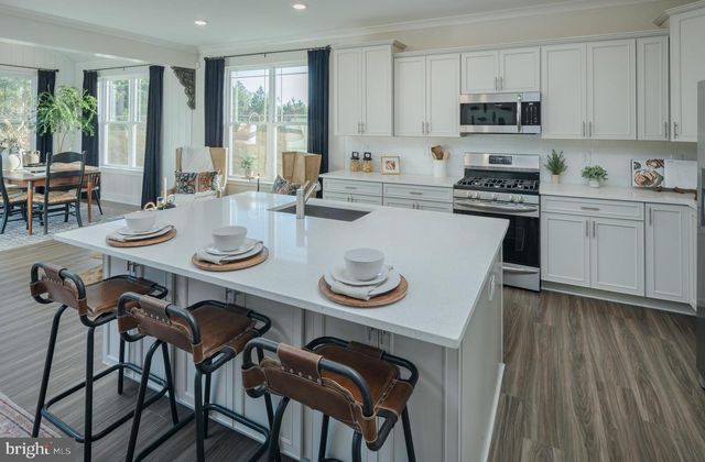 10131 SHENANDOAH LN, White Plains, MD 20695