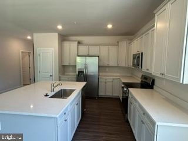 10131 SHENANDOAH LN, White Plains, MD 20695