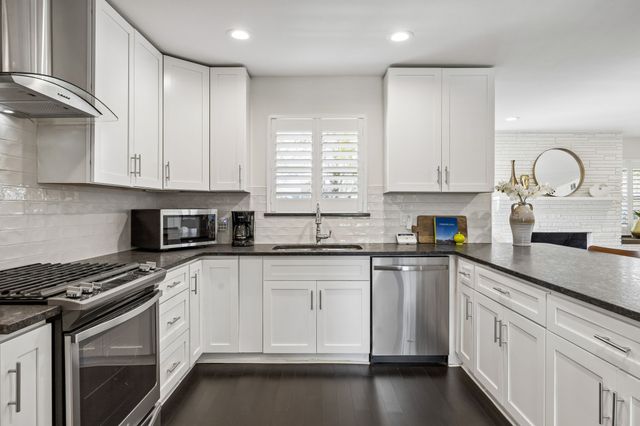 8614 Lockhaven Drive, Dallas, TX 75238