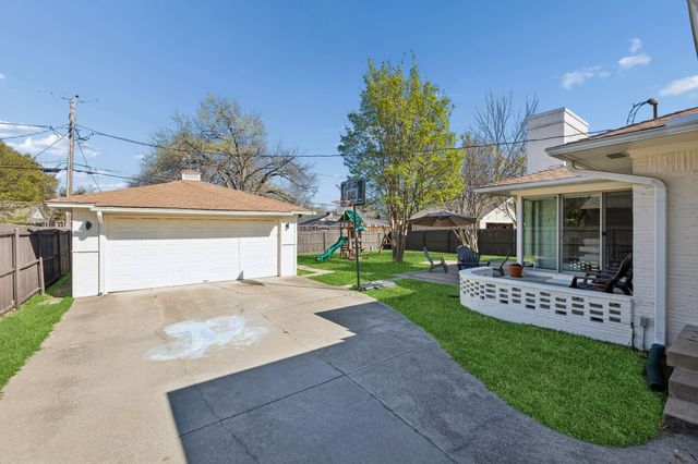 8614 Lockhaven Drive, Dallas, TX 75238