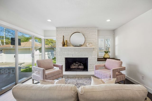 8614 Lockhaven Drive, Dallas, TX 75238