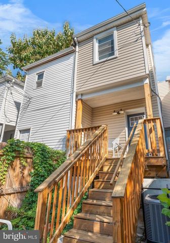 1011 E BIDDLE ST, Baltimore, MD 21202