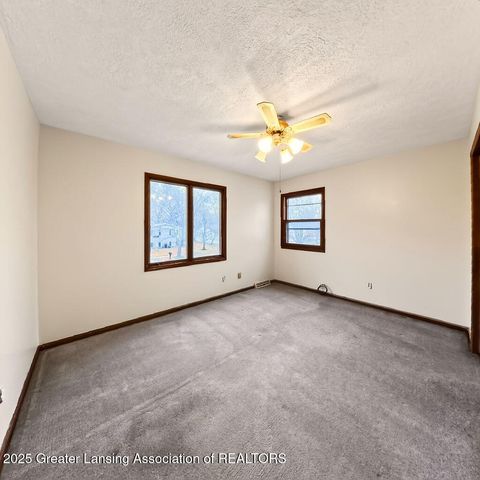 209 Peachtree Place, Mason, MI 48854