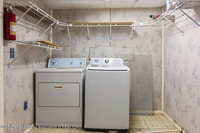 209 Peachtree Place, Mason, MI 48854