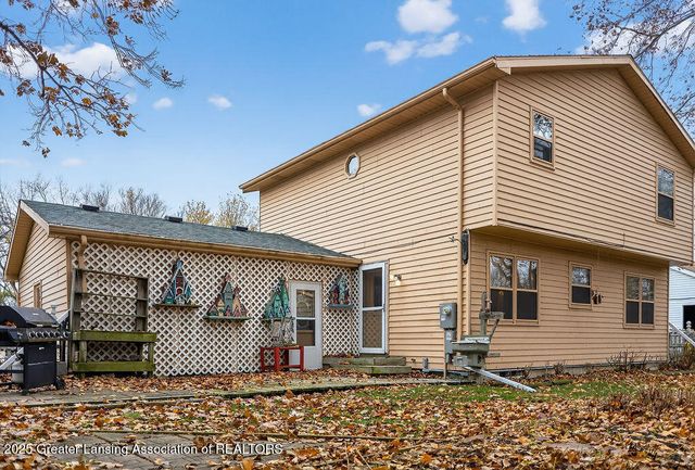 209 Peachtree Place, Mason, MI 48854