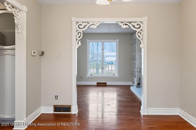 209 Peachtree Place, Mason, MI 48854