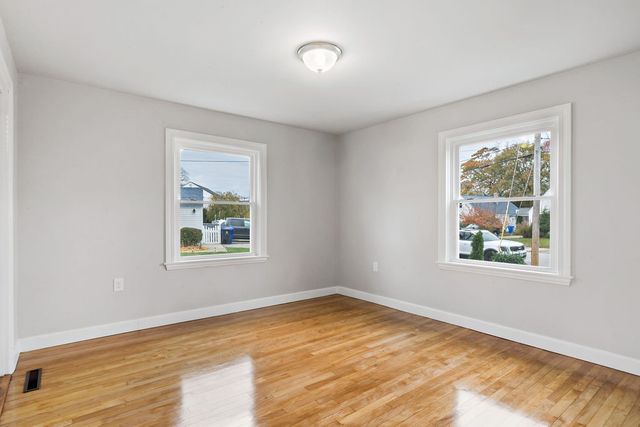 33 Arland Drive, Pawtucket, RI 02861