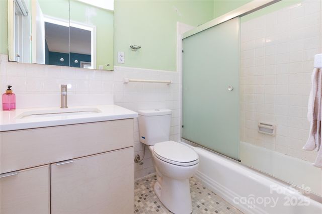 3 Quail Cove Road, Asheville, NC 28804