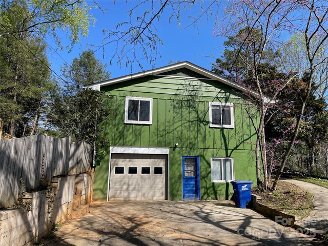 3 Quail Cove Road, Asheville, NC 28804