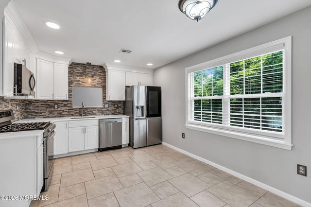 253 Lake Shore Drive, Brick, NJ 08723