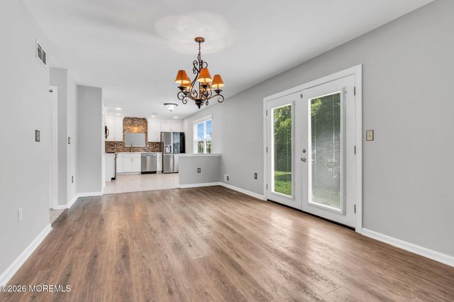 253 Lake Shore Drive, Brick, NJ 08723