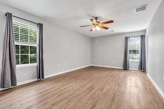 253 Lake Shore Drive, Brick, NJ 08723