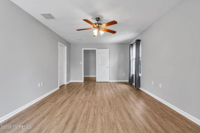 253 Lake Shore Drive, Brick, NJ 08723
