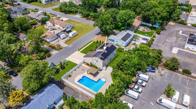 253 Lake Shore Drive, Brick, NJ 08723
