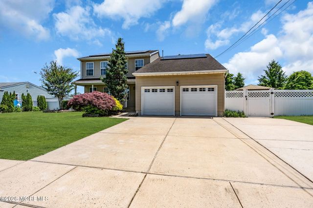 253 Lake Shore Drive, Brick, NJ 08723