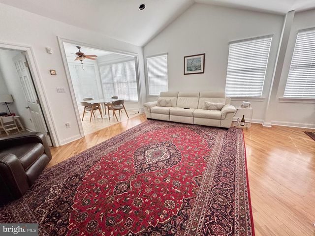 1045 WEST AVE, Springfield, PA 19064