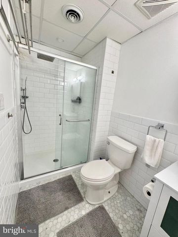 1045 WEST AVE, Springfield, PA 19064