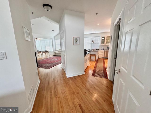 1045 WEST AVE, Springfield, PA 19064