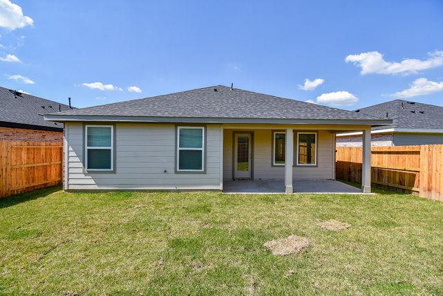 5147 Hunters Trail, Fresno, TX 77545