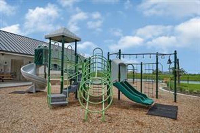 5147 Hunters Trail, Fresno, TX 77545