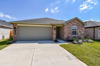 5147 Hunters Trail, Fresno, TX 77545