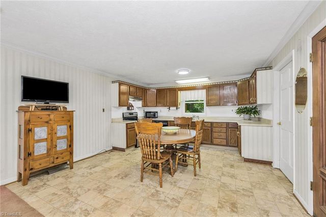 110 Lake Drive, Boonville, NC 27011