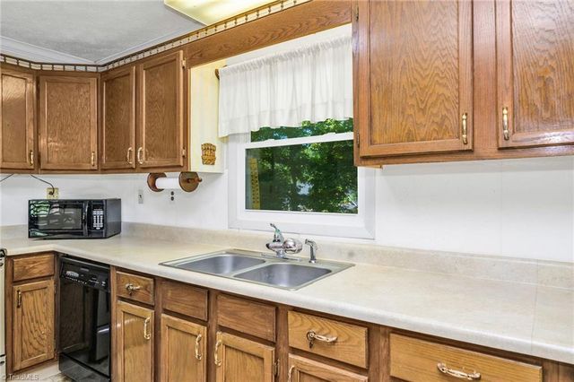 110 Lake Drive, Boonville, NC 27011