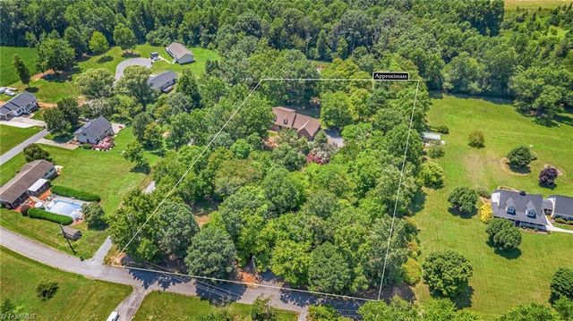 110 Lake Drive, Boonville, NC 27011