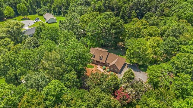 110 Lake Drive, Boonville, NC 27011