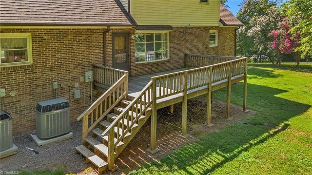 110 Lake Drive, Boonville, NC 27011