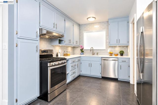 1550 Randy St, San Leandro, CA 94579