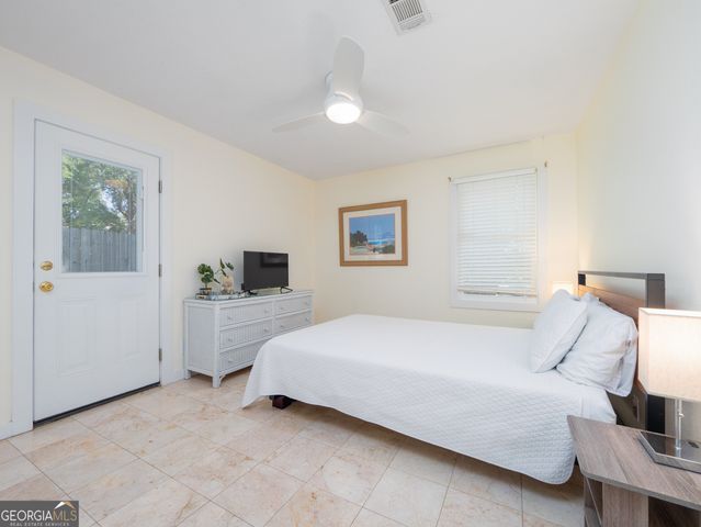 900 Mallery Street, St. Simons, GA 31522