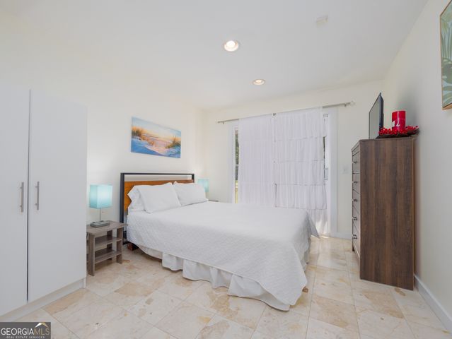 900 Mallery Street, St. Simons, GA 31522