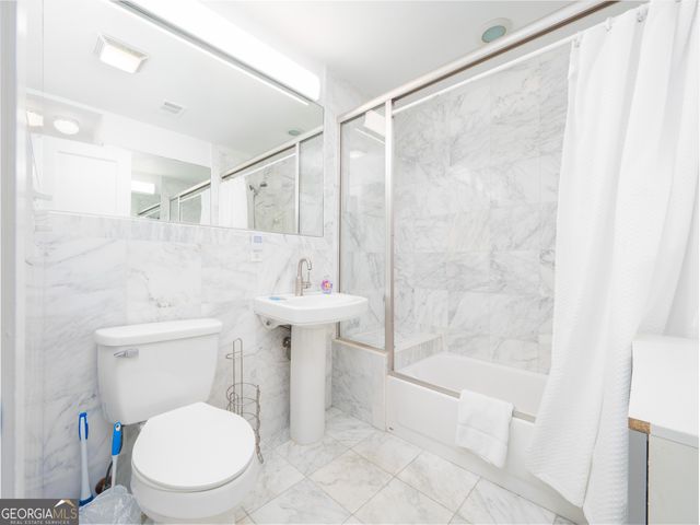 900 Mallery Street, St. Simons, GA 31522