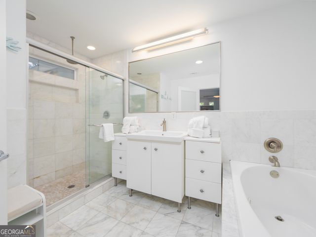 900 Mallery Street, St. Simons, GA 31522