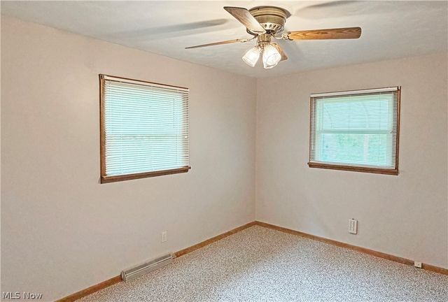 502 Wise Avenue SE, North Canton, OH 44720