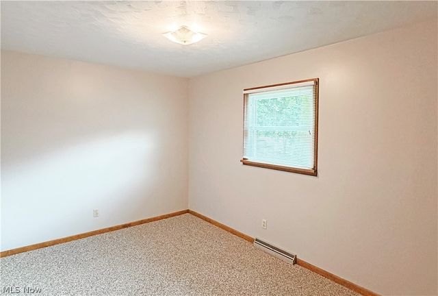 502 Wise Avenue SE, North Canton, OH 44720