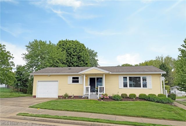 502 Wise Avenue SE, North Canton, OH 44720