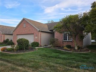 10141 S Shannon Hills Drive, Perrysburg, OH 43551