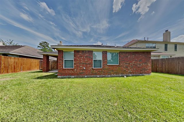 8307 Silver Lure Drive, Humble, TX 77346