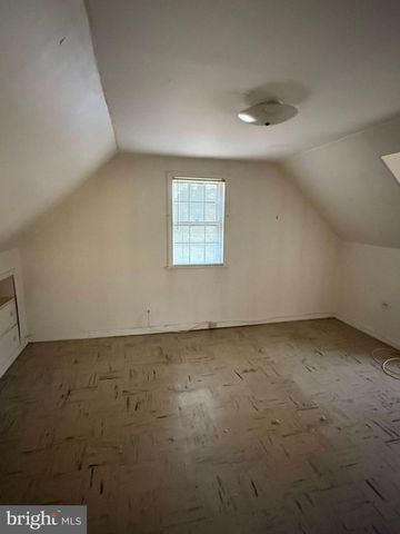 3010 ROGERS DR, Falls Church, VA 22042